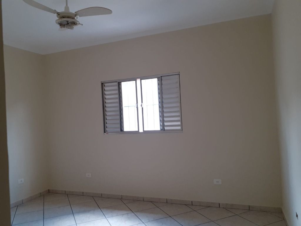 Sobrado à venda com 4 quartos, 222m² - Foto 29