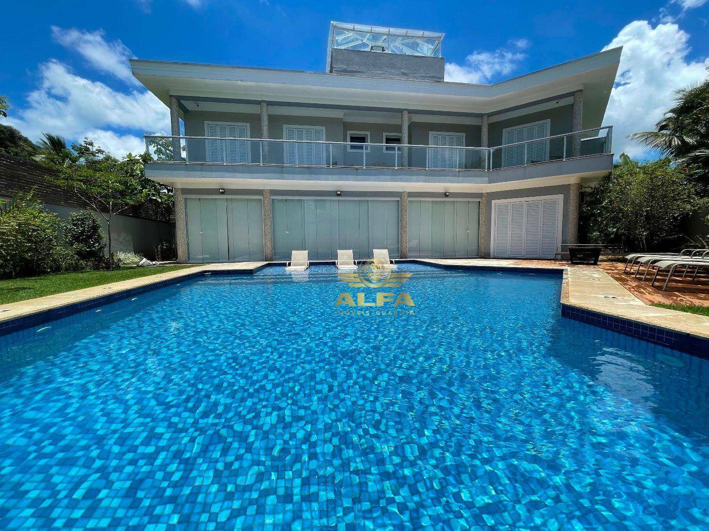 Casa de Condomínio à venda com 8 quartos, 500m² - Foto 1