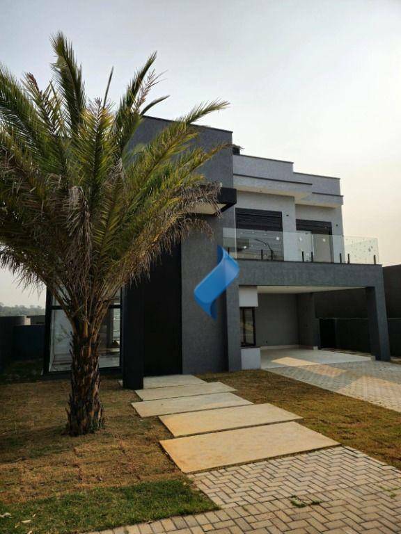 Casa de Condomínio à venda com 4 quartos, 360m² - Foto 1