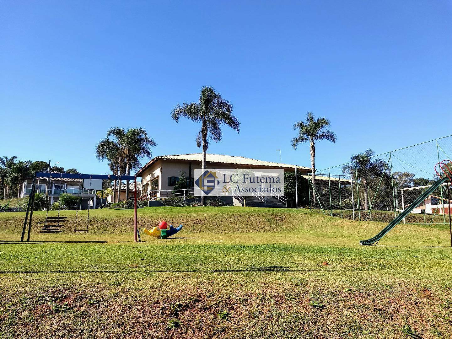 Casa de Condomínio à venda e aluguel com 3 quartos, 196m² - Foto 23