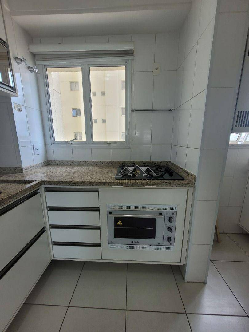 Apartamento à venda com 3 quartos, 114m² - Foto 18