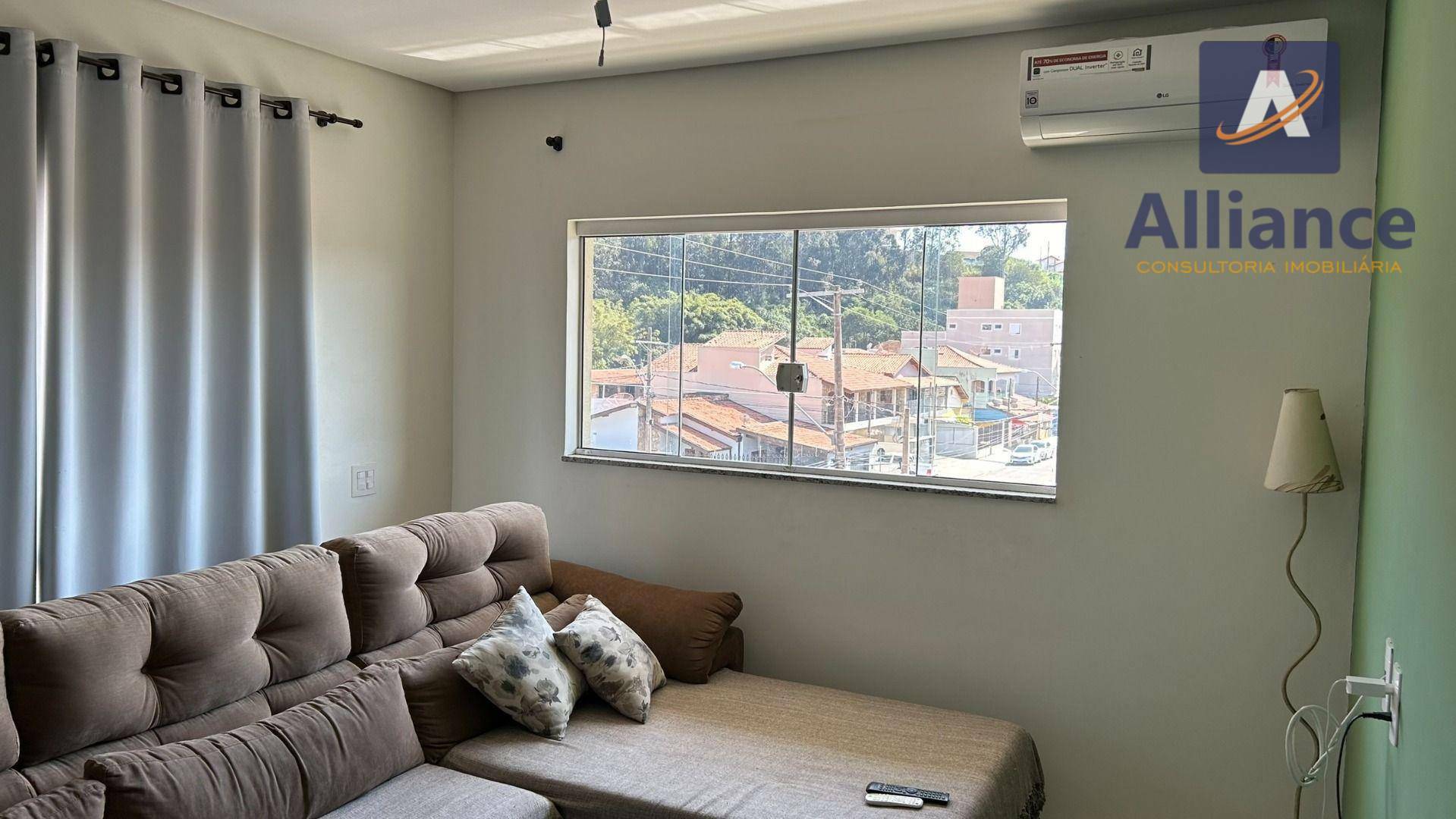 Casa para alugar com 3 quartos, 160m² - Foto 6