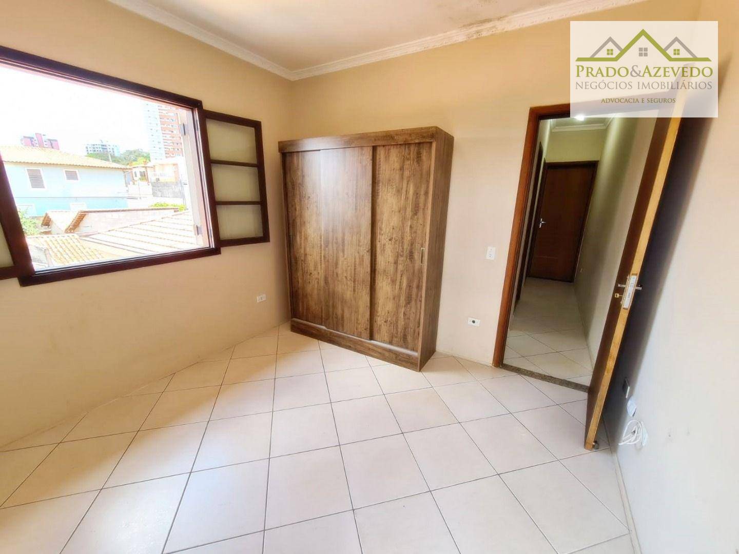 Casa à venda com 3 quartos, 100m² - Foto 7