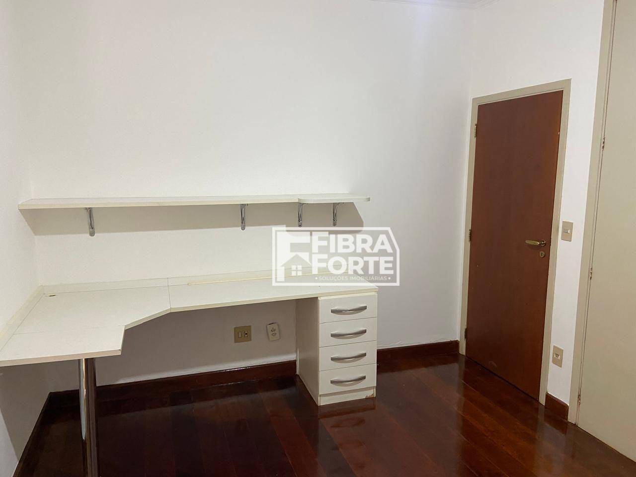 Sobrado para alugar com 3 quartos, 226m² - Foto 11