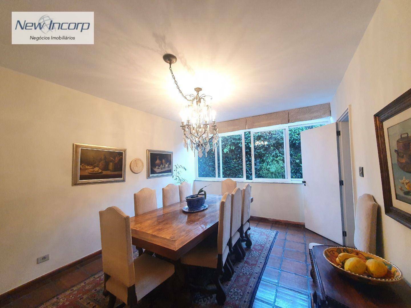 Casa à venda com 3 quartos, 334m² - Foto 16