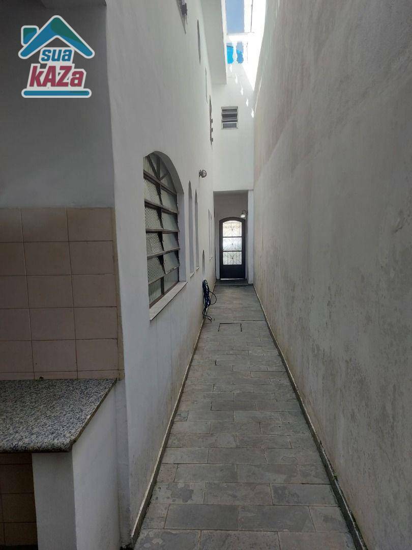 Sobrado à venda com 3 quartos, 180m² - Foto 8