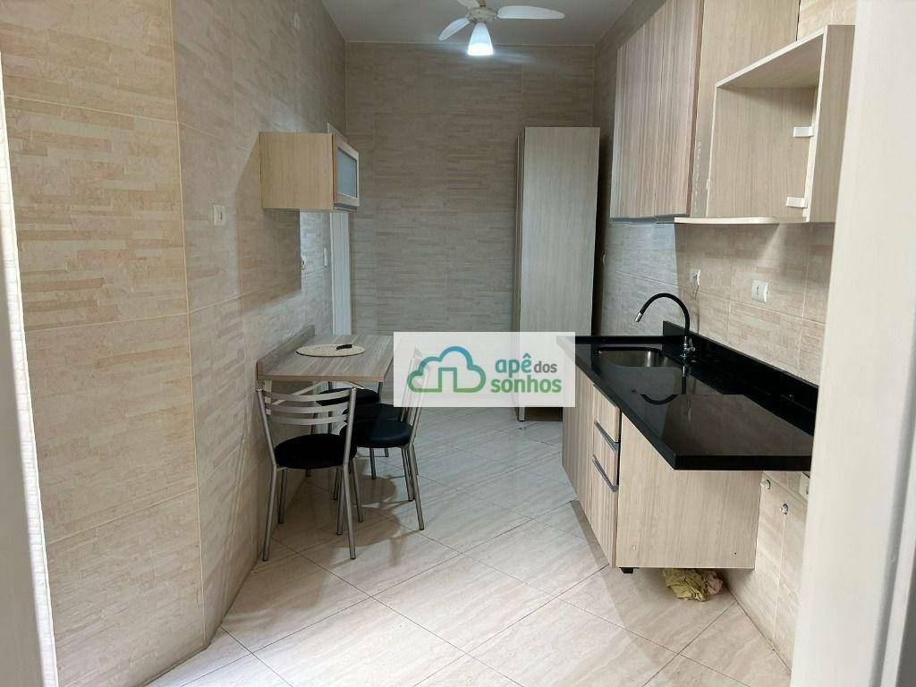 Apartamento para alugar com 2 quartos, 65m² - Foto 5