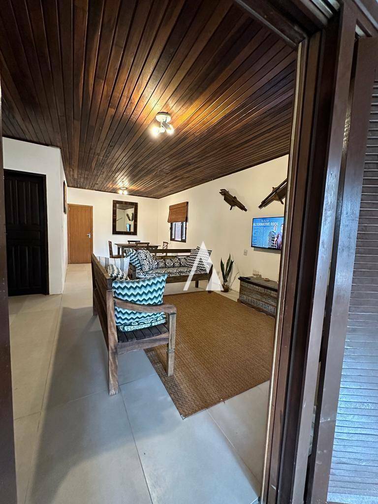 Casa à venda com 4 quartos, 170m² - Foto 18