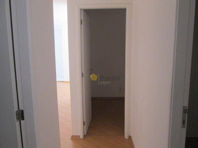 Apartamento à venda e aluguel com 3 quartos, 71m² - Foto 12