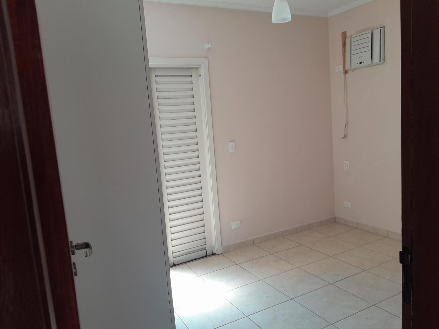 Apartamento para alugar com 3 quartos, 70m² - Foto 19