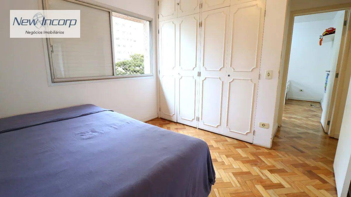 Apartamento à venda com 3 quartos, 107m² - Foto 13