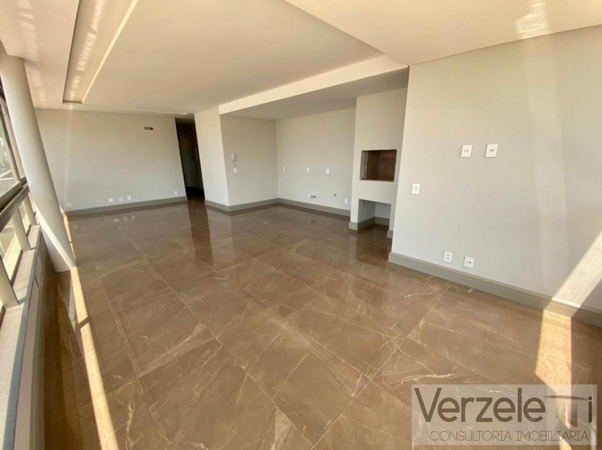 Apartamento à venda com 3 quartos, 119m² - Foto 17