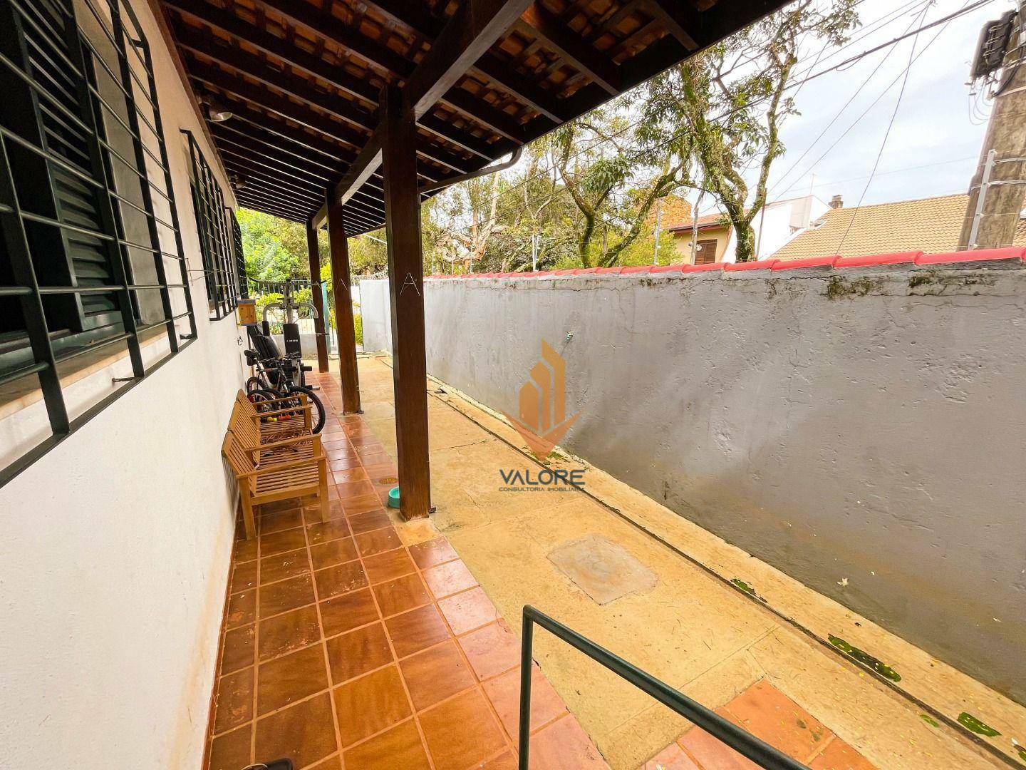 Casa à venda com 4 quartos, 239m² - Foto 7