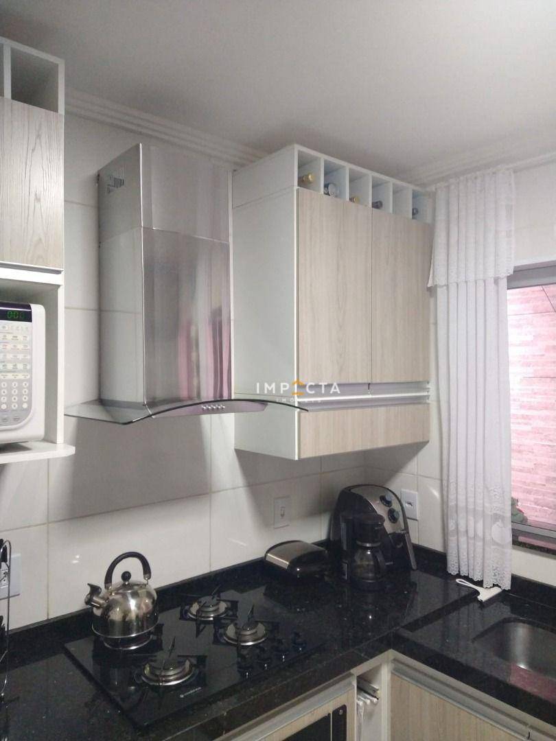 Apartamento à venda com 2 quartos, 60m² - Foto 17