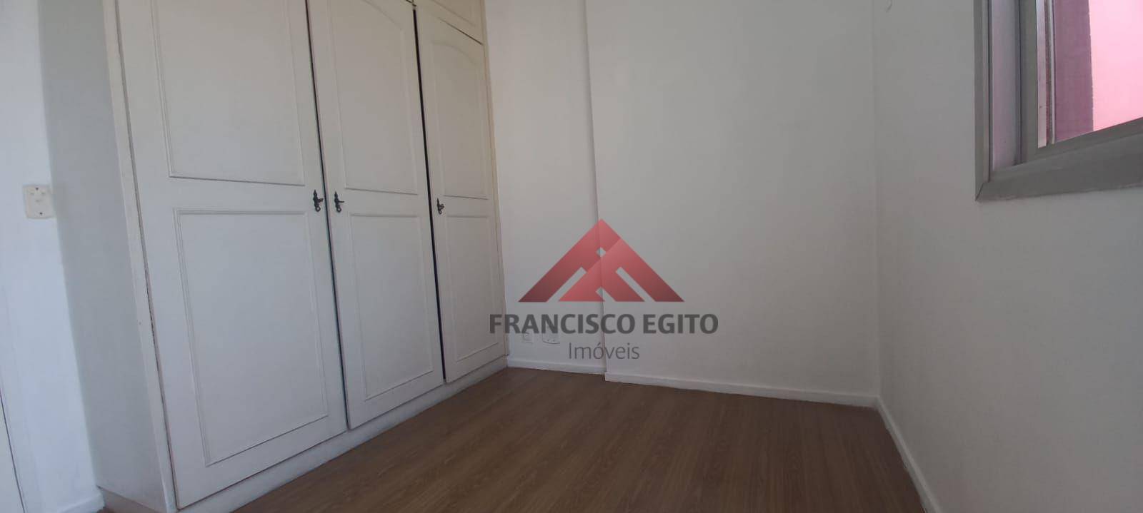 Apartamento à venda com 3 quartos, 140m² - Foto 11