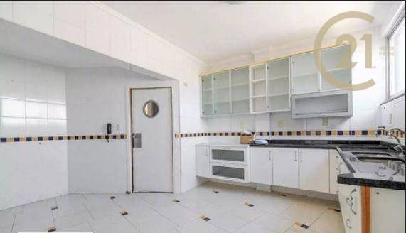 Apartamento à venda com 4 quartos, 240m² - Foto 12