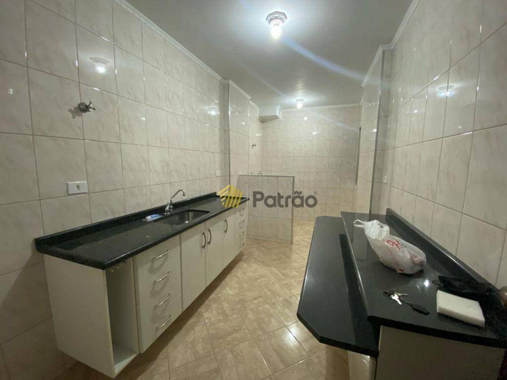 Apartamento à venda com 2 quartos, 65m² - Foto 6