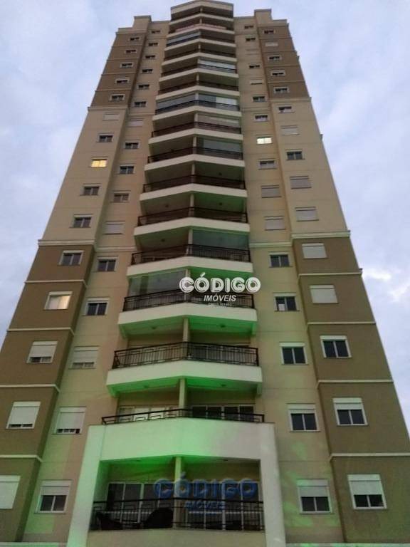 Apartamento à venda com 3 quartos, 83m² - Foto 1