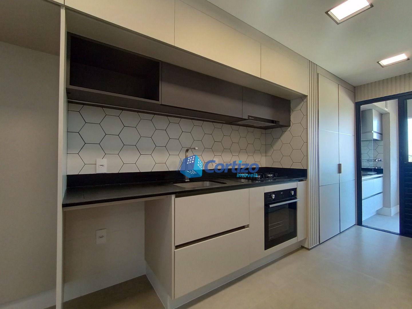 Apartamento para alugar com 3 quartos, 98m² - Foto 7