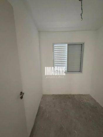 Apartamento para alugar com 2 quartos, 42m² - Foto 12