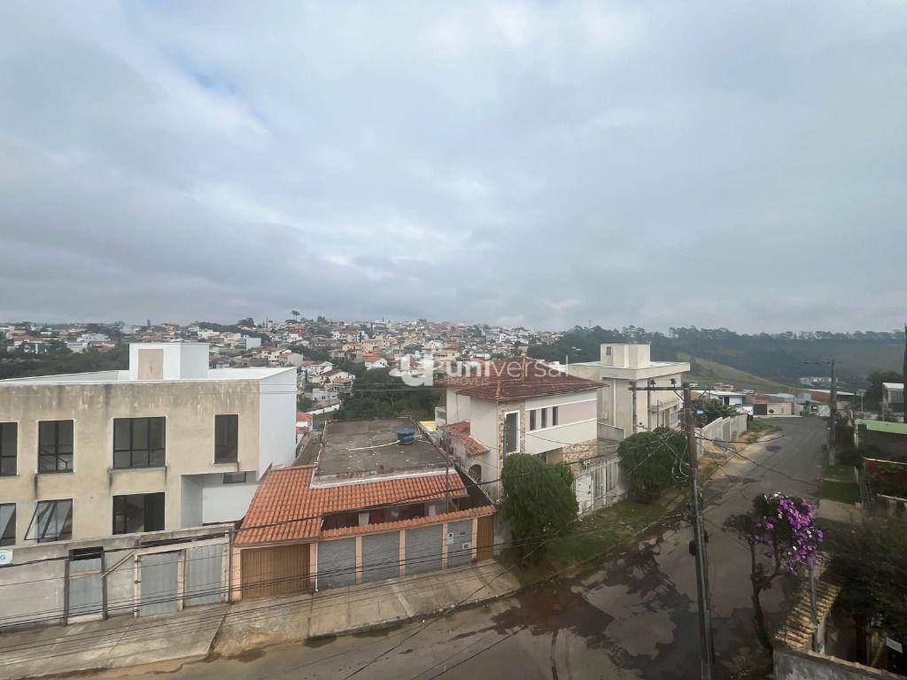 Apartamento à venda com 2 quartos, 83m² - Foto 13