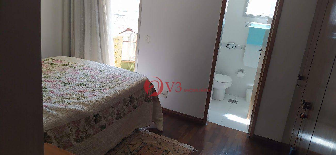 Apartamento à venda com 3 quartos, 110m² - Foto 5