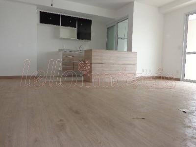 Apartamento para alugar com 3 quartos, 153m² - Foto 2