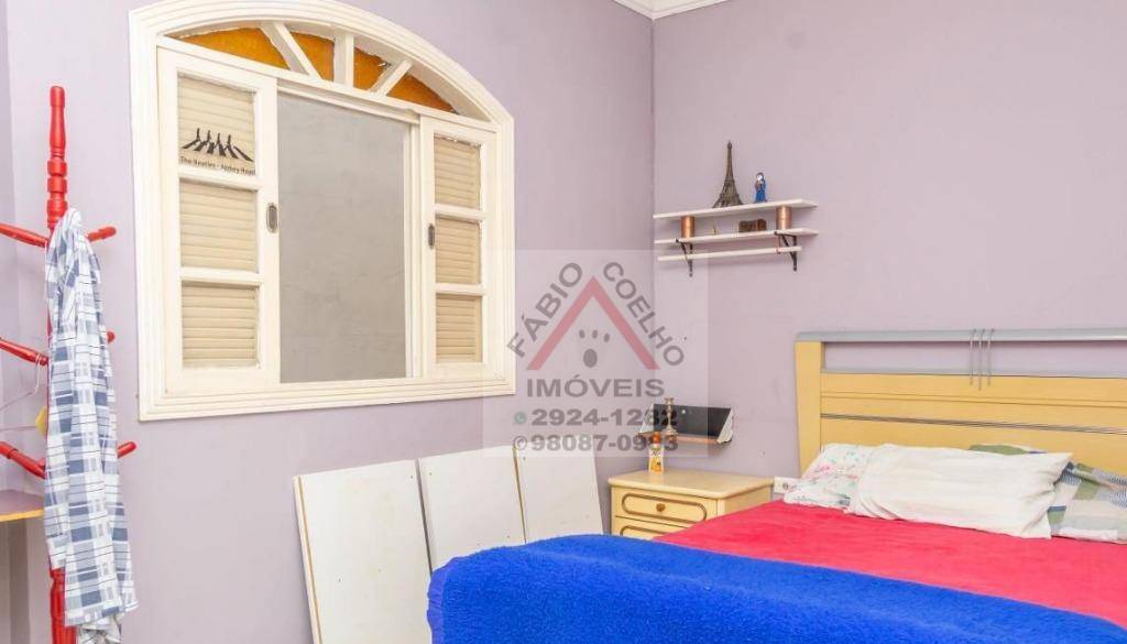 Sobrado à venda com 3 quartos, 240m² - Foto 25