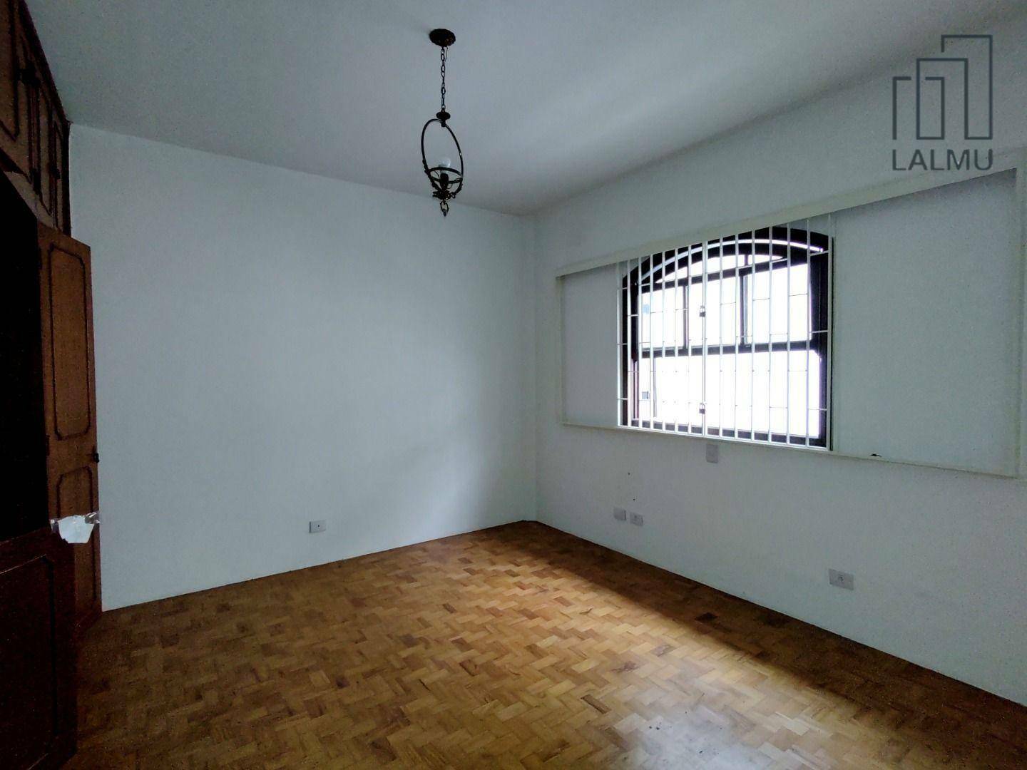 Sobrado para alugar com 3 quartos, 300m² - Foto 48