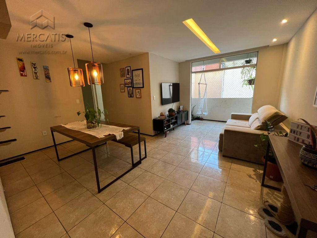 Apartamento à venda com 3 quartos, 101m² - Foto 1