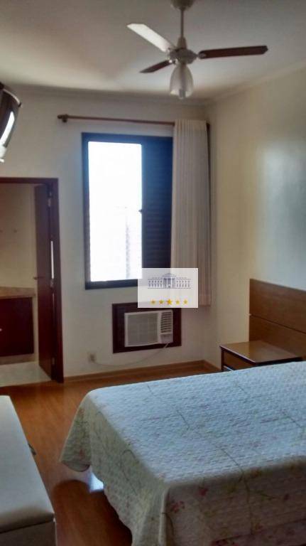 Apartamento à venda com 3 quartos, 228m² - Foto 29