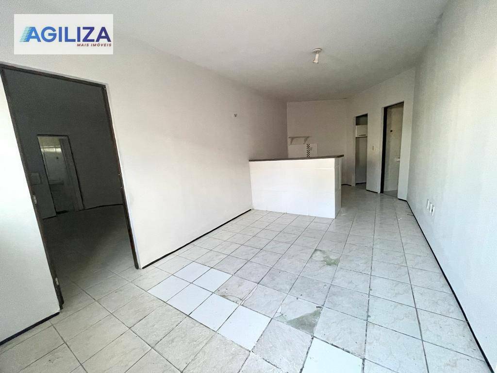 Casa para alugar com 1 quarto, 60m² - Foto 5