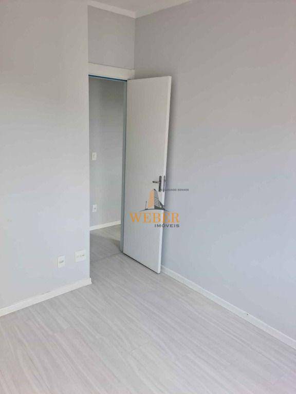 Apartamento à venda com 2 quartos, 50m² - Foto 13