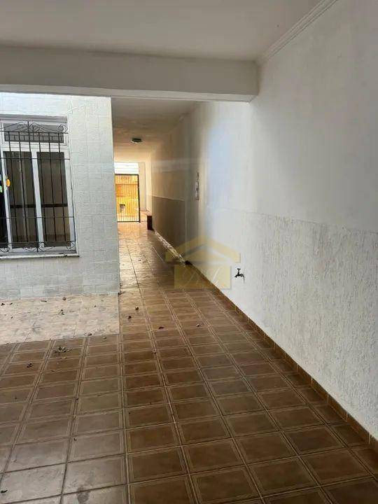 Sobrado à venda com 4 quartos, 182m² - Foto 7