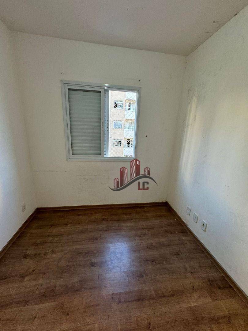 Apartamento para alugar com 2 quartos, 58m² - Foto 4