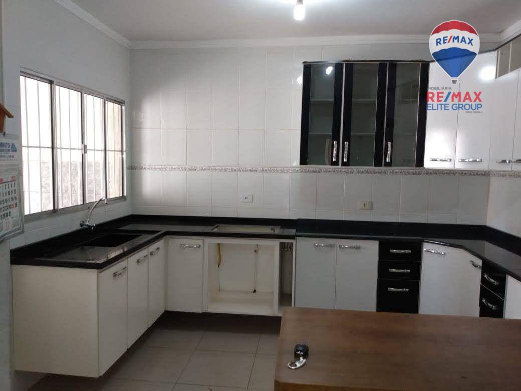 Casa à venda com 3 quartos, 120m² - Foto 6