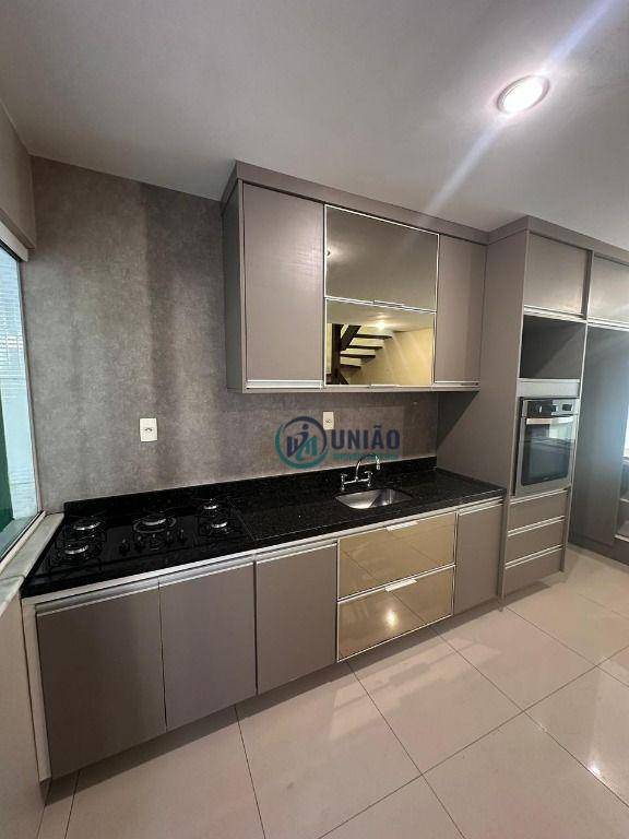 Casa de Condomínio à venda com 4 quartos, 120m² - Foto 3