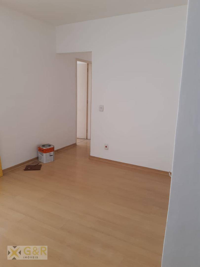 Apartamento à venda com 3 quartos, 82m² - Foto 17