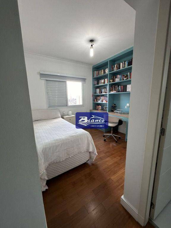 Apartamento à venda com 4 quartos, 185m² - Foto 21