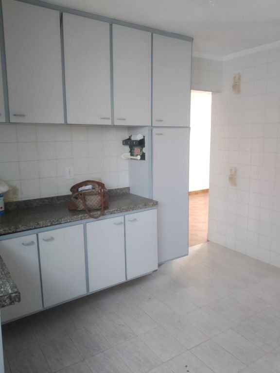 Apartamento à venda com 2 quartos, 48m² - Foto 6