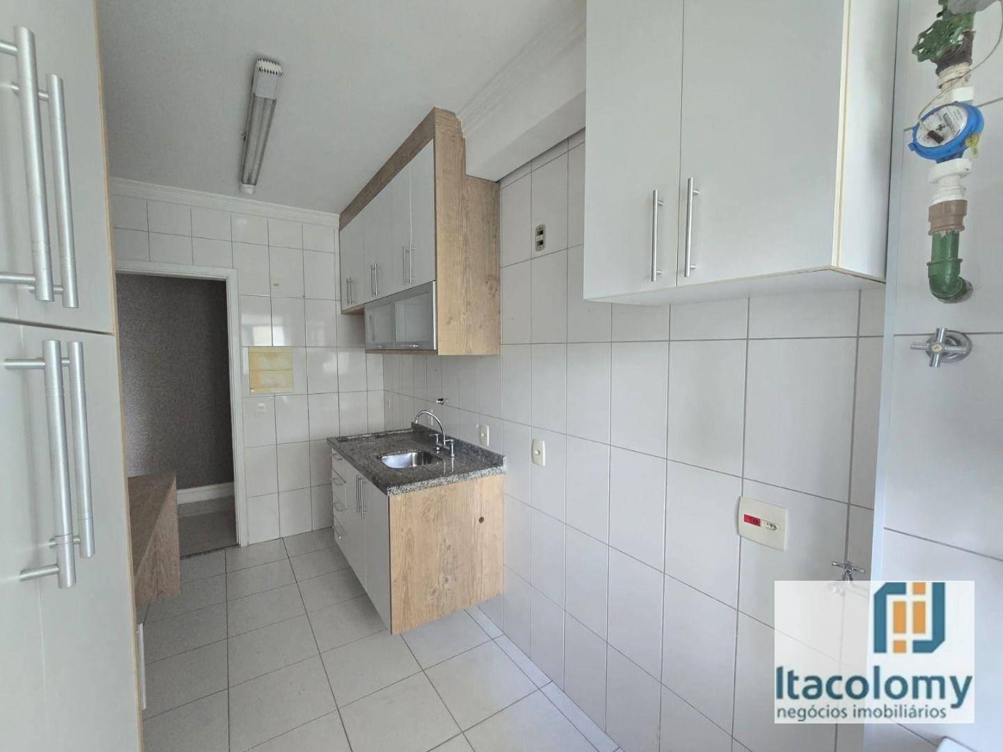 Apartamento para alugar com 3 quartos, 88m² - Foto 13