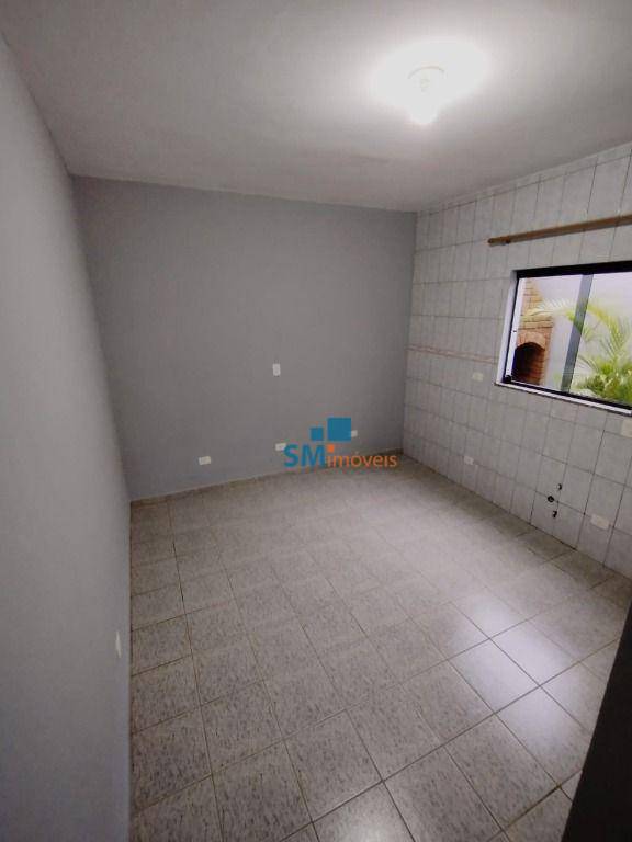 Casa à venda com 3 quartos, 210m² - Foto 10