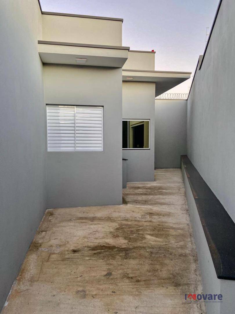 Casa à venda com 3 quartos, 84m² - Foto 6