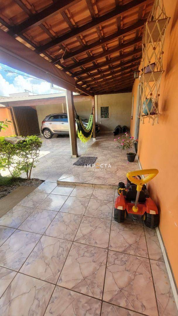 Casa à venda com 3 quartos, 116m² - Foto 2