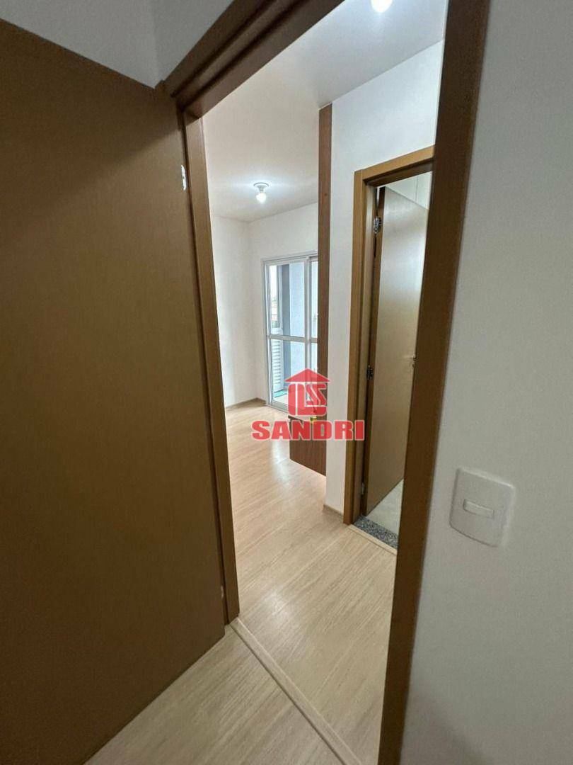 Apartamento para alugar com 2 quartos, 50m² - Foto 11