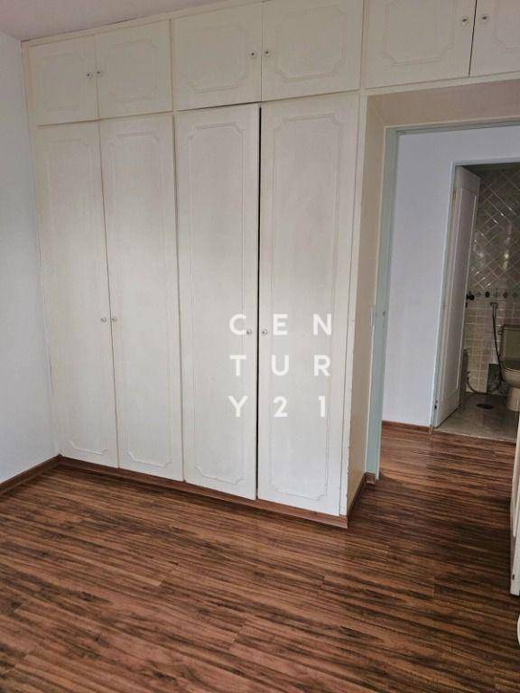 Apartamento à venda com 3 quartos, 81m² - Foto 17