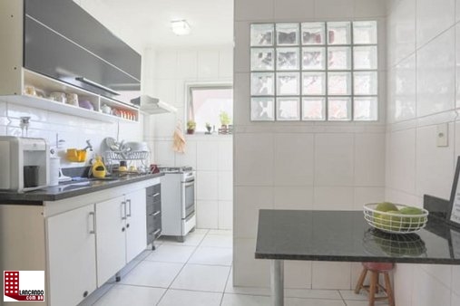 Apartamento à venda com 2 quartos, 70m² - Foto 6