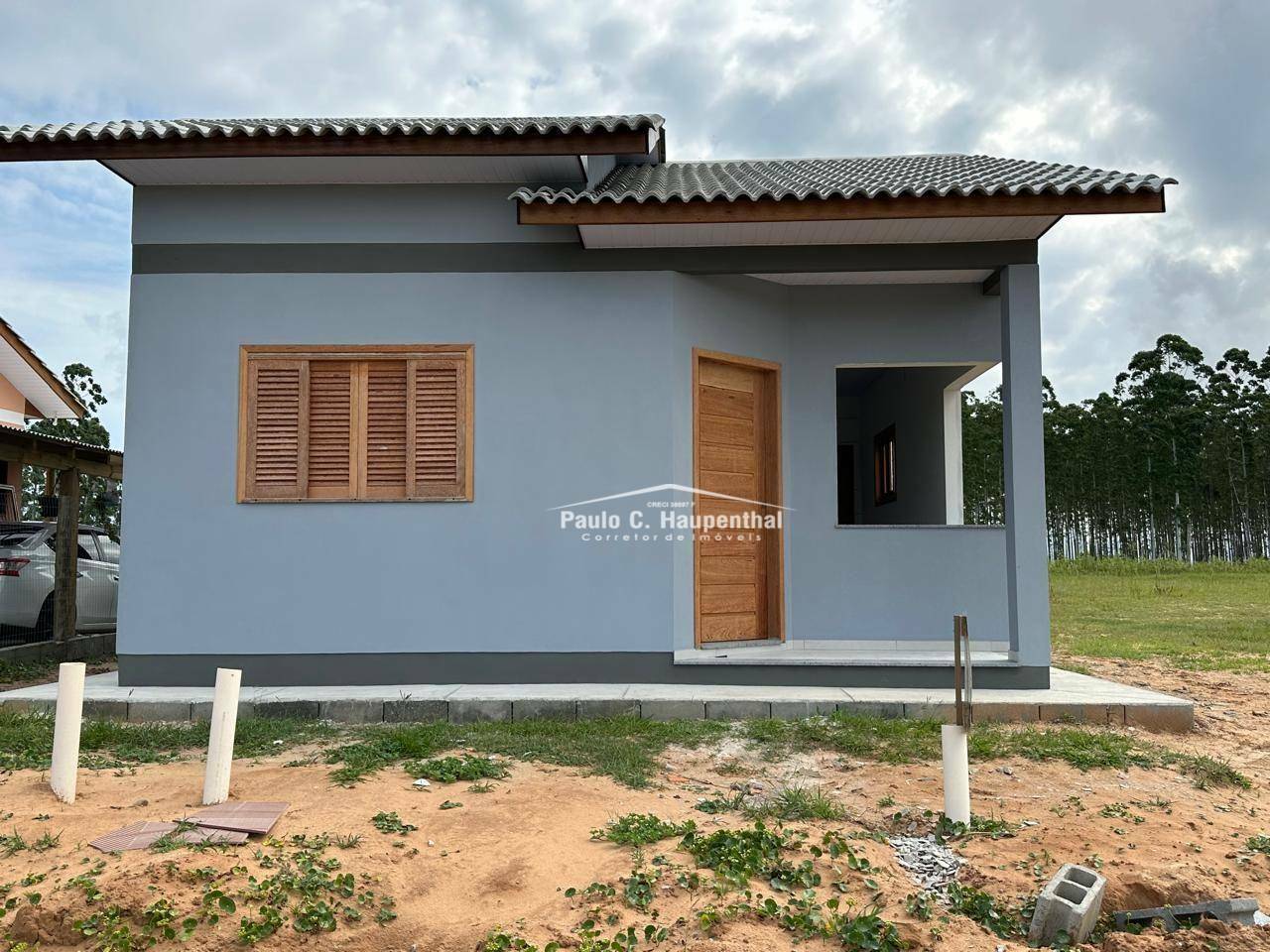 Casa à venda com 2 quartos, 53m² - Foto 1