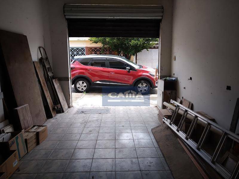 Sobrado à venda com 7 quartos, 320m² - Foto 7