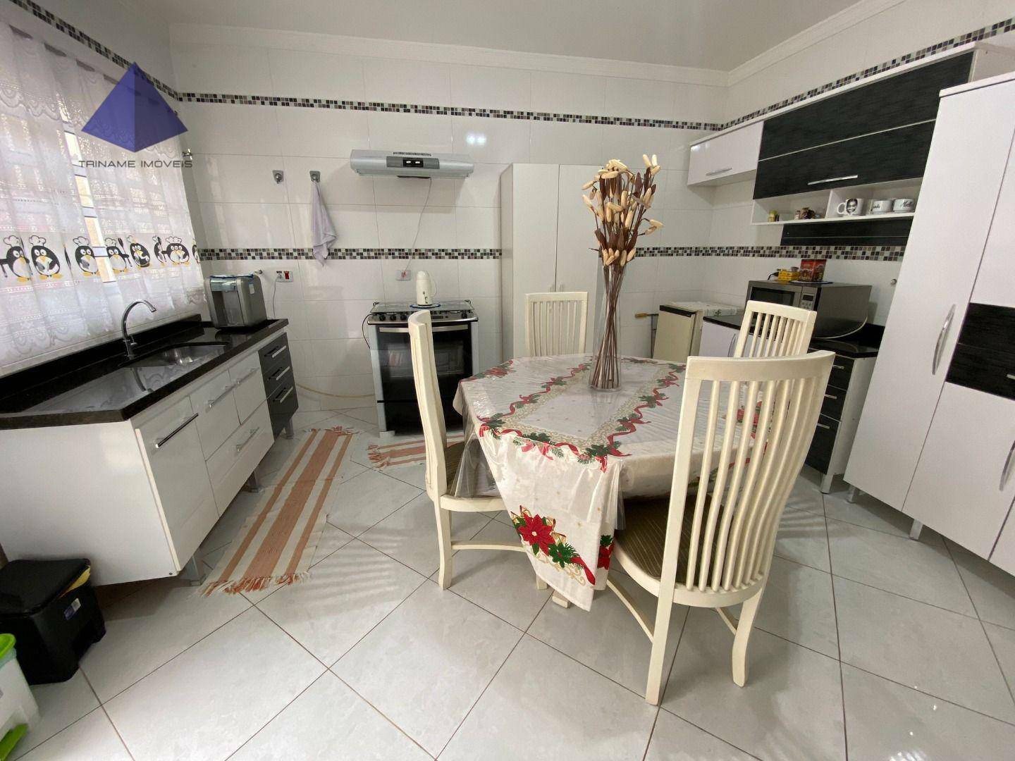 Sobrado à venda com 3 quartos, 200m² - Foto 13